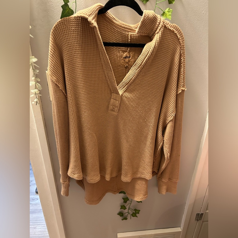 Aerie Tan Waffle Knit Sweater